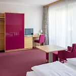 Gesundheitsresort Bad St. Leonhard Resort 3*