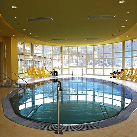 منتجع Gesundheitsresort Bad St. Leonhard 3*