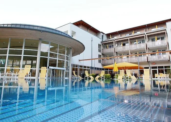 Gesundheitsresort Bad St. Leonhard Resort 3*